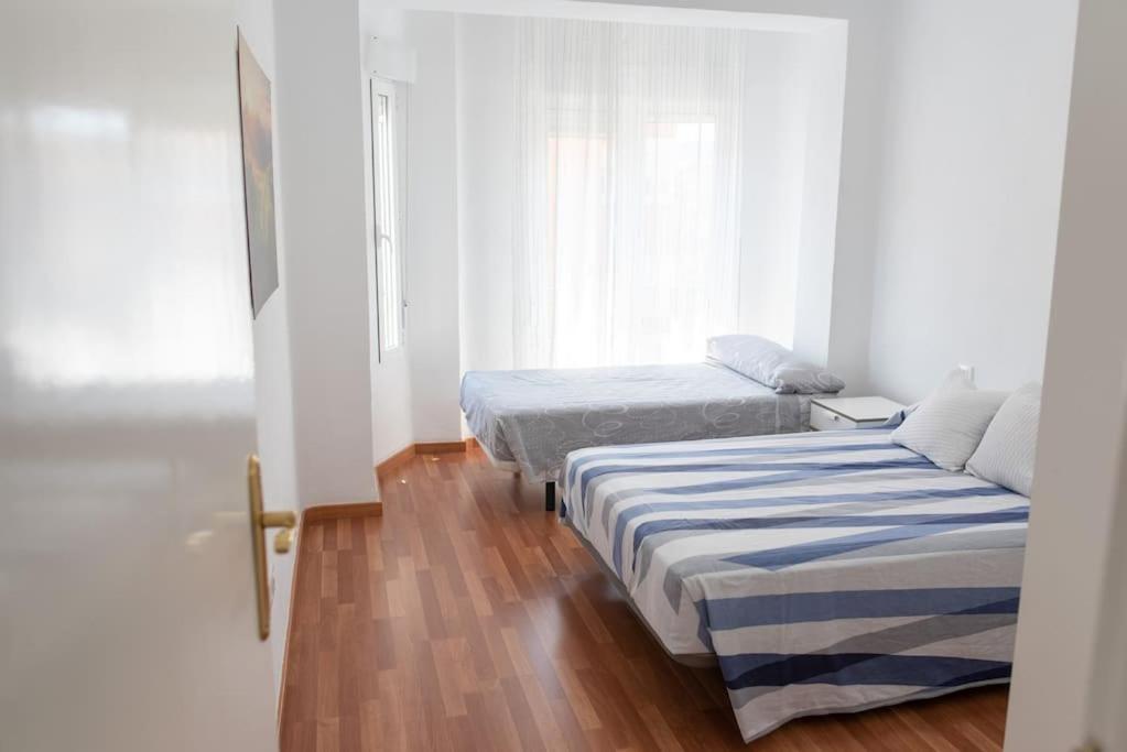 Apartamento Alexa, A 800Mts Catedral Wifi Smart Tv Murcia Exterior foto